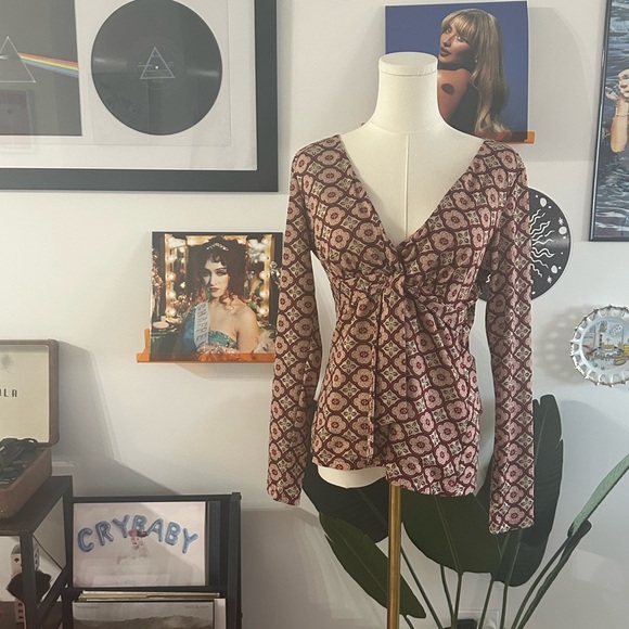 Printed 70’s style blouse - Picture 4 of 7